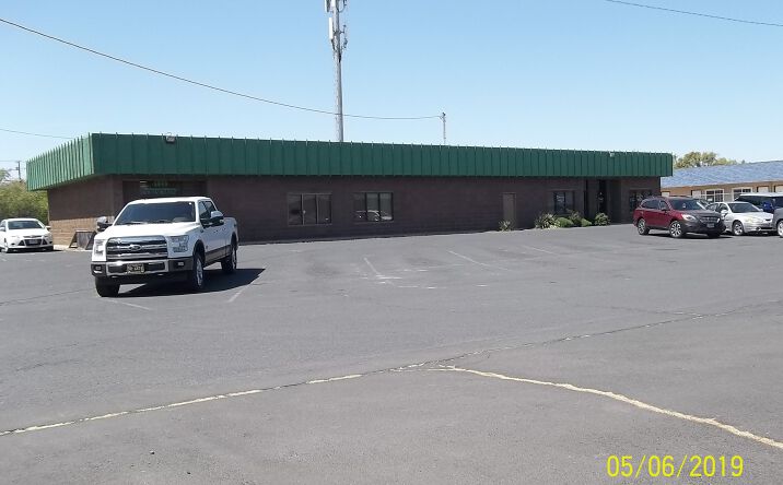 Pictures of Hospitality, Land, Office, Retail property located at 405 N 1st St, Hermiston, OR 97838 for sales - image #1