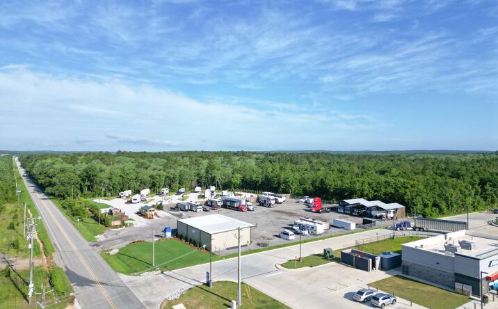 Pictures of Hospitality, Land, Mobile Home Park property located at 364 Radcliff Rd, Creola, AL 36525 for sales - image #1