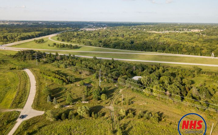 Pictures of Land property located at 6900 Schmidt Ct, Lincoln, NE 68512 for sales - image #1