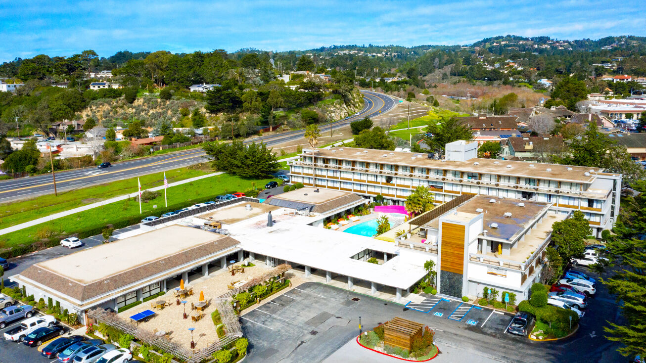 3665 Rio Rd, CarmelbytheSea, CA 93923