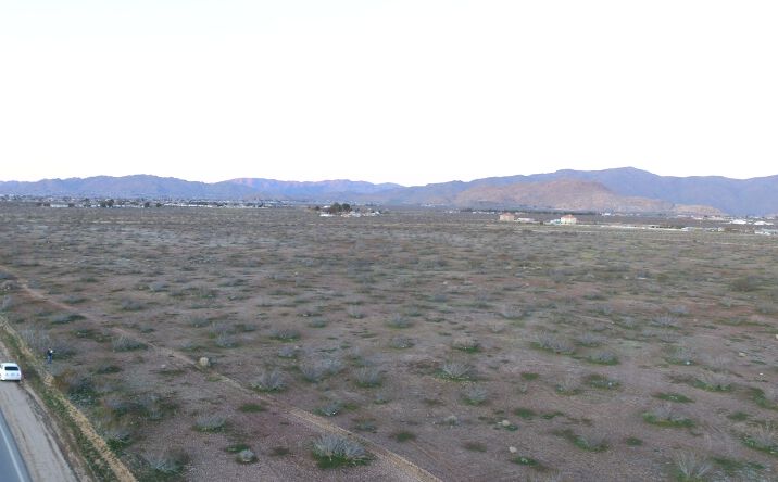 Pictures of Land property located at 11425 Central Road, Apple Valley, CA 92307 for sales - image #1