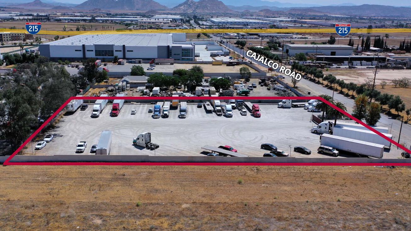 23246 Cajalco Rd, Perris, CA 92570