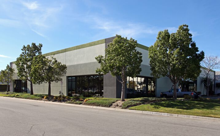 Pictures of Industrial property located at 1650 Beacon Pl, Oxnard, CA 93033 for sales - image #1