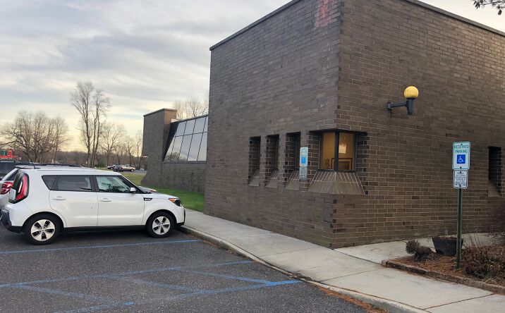 Pictures of Industrial property located at 901 Pleasant Valley Avenue, Mount Laurel Township, NJ 08054 for comps - image #1