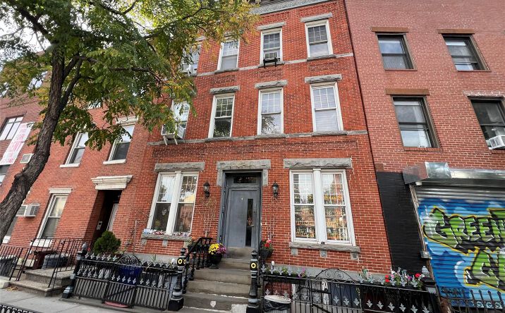 Pictures of Multifamily property located at 53 Franklin Street, New York, NY 11222 for sales - image #1
