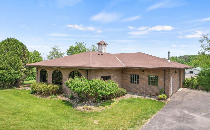 Pictures of Office, Industrial property located at 1200 Lake, Baraboo, WI 53913 for sales - image #1
