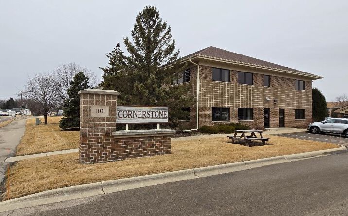 Pictures of Office property located at 100 Wilburn, Sun Prairie, WI 53590 for sales - image #1