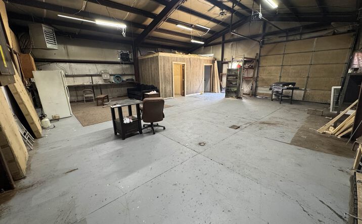 Pictures of Retail, Industrial property located at 1124 17th, Monroe, WI 53566 for sales - image #1