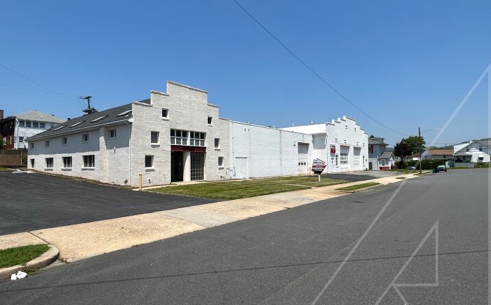 Pictures of Industrial property located at 1009 Brooke Boulevard, Reading, PA 19607 for sales - image #1