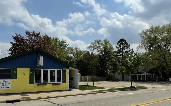 Pictures of Retail, Office property located at 200 S Fulton, Princeton, WI 54968 for sales - image #1