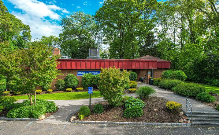 Pictures of Retail property located at 521 Townline Rd, Hauppauge, NY 11788 for sales - image #1