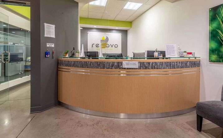 Pictures of Office property located at 3000 Woodcreek Dr, Downers Grove, IL 60515 for sales - image #1