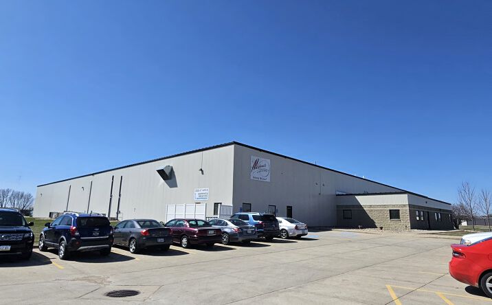 Pictures of Industrial property located at 2205 6th Ave S, Clear Lake, IA 50428 for sales - image #1