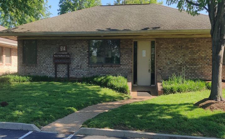 Pictures of Office property located at 2900 Frank Scott Pkwy #9, Belleville, IL 62223 for sales - image #1