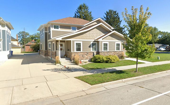 Pictures of Multifamily property located at 3805 7th Avenue, Kenosha, WI 53140, 3813 7th Avenue, Kenosha, WI 53140, 3817 7th Avenue, Kenosha, WI 53140 for sales - image #1