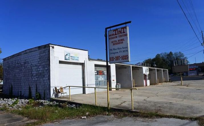 Pictures of Retail property located at 706 W Main St, Livingston, TN 38570 for sales - image #1