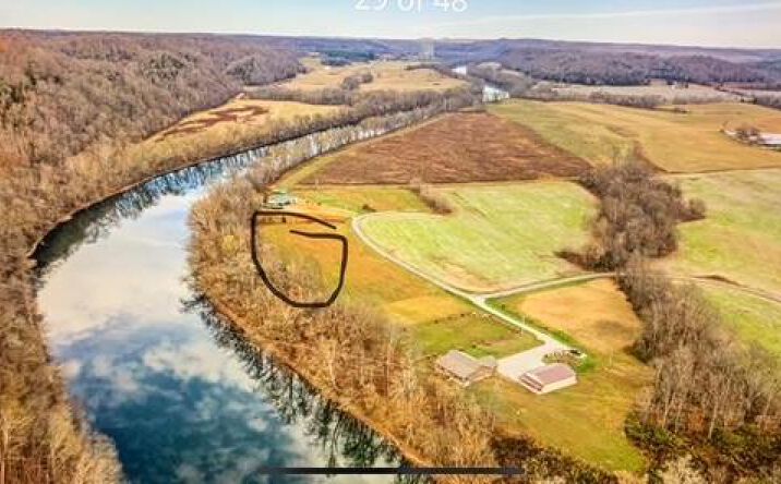 Pictures of Land property located at 27 & 28 Hiawassee Ln, Celina, TN 38551 for sales - image #1