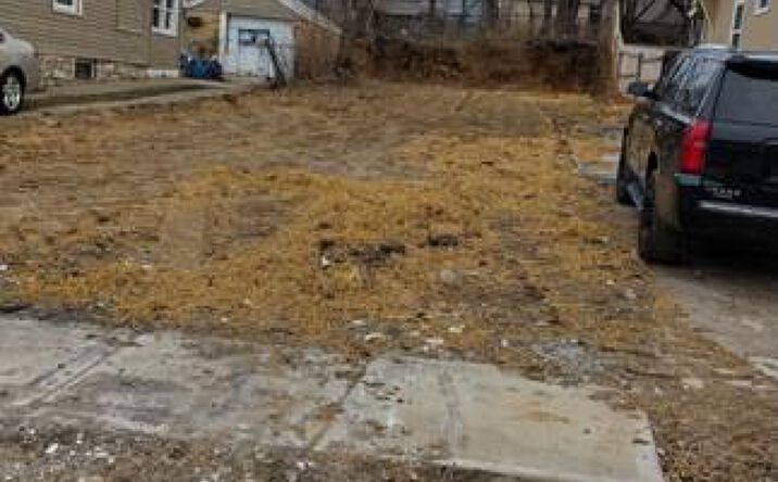 Pictures of Land property located at 125 Bellaire Avenue, Kansas City, MO 64123 for sales - image #1