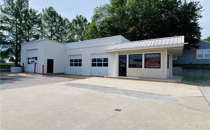 Pictures of Retail property located at 101 S Main Street, Concordia, MO 64020 for sales - image #1
