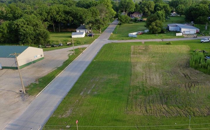Pictures of Land property located at State and Washington St., Bedford, IA 50833 for sales - image #1