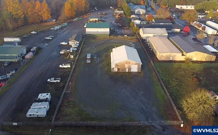 Pictures of Industrial property located at 220 S 9th St, Philomath, OR 97370 for sales - image #1