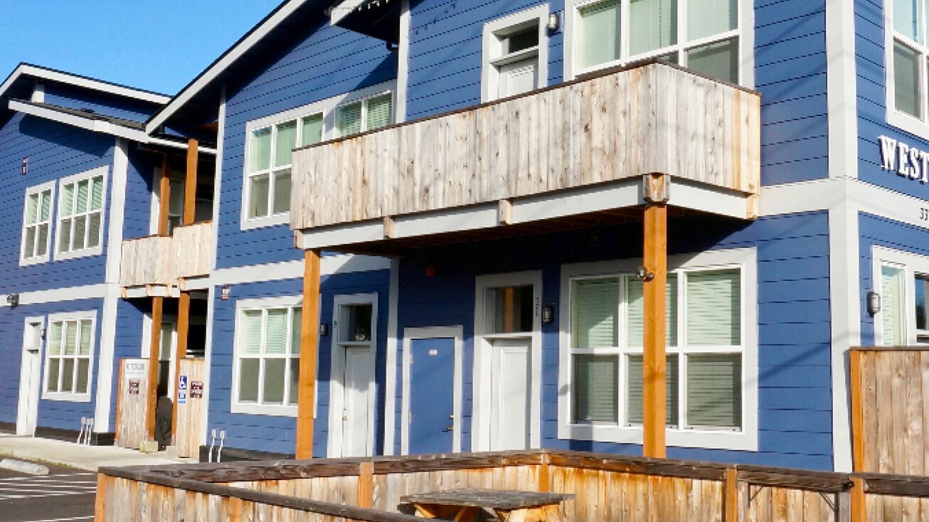 33763 E Columbia Ave, Scappoose, OR 97056 Multifamily Property for Sale