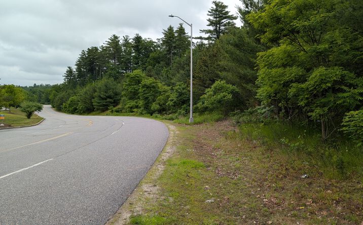 Pictures of Land property located at 500 Quality Dr, Hooksett, NH 03106 for sales - image #1