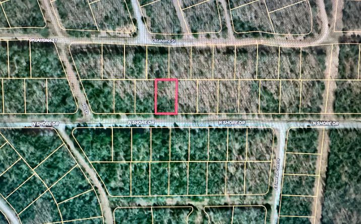 Pictures of Land property located at 1704 N Shore Dr, Horseshoe Bend, AR 72512 for sales - image #1