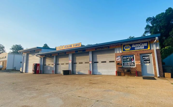 Pictures of Industrial, Mixed Use property located at 1426 E Main St, Tupelo, MS 38804 for sales - image #1
