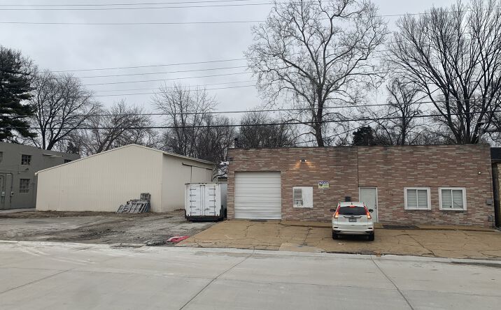 Pictures of Industrial, Mixed Use, Retail property located at 6138 Madison Ave, Berkeley, MO 63134 for sales - image #1