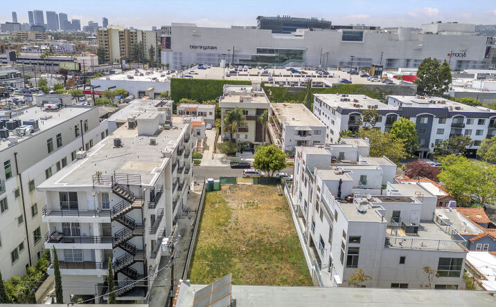 Pictures of Land property located at 112 S Croft Ave, Los Angeles, CA 90048 for sales - image #1
