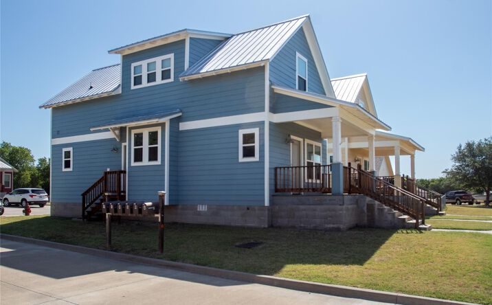 Pictures of Multifamily property located at 1804 SW Barnard Street, Glen Rose, TX 76043 for sales - image #1
