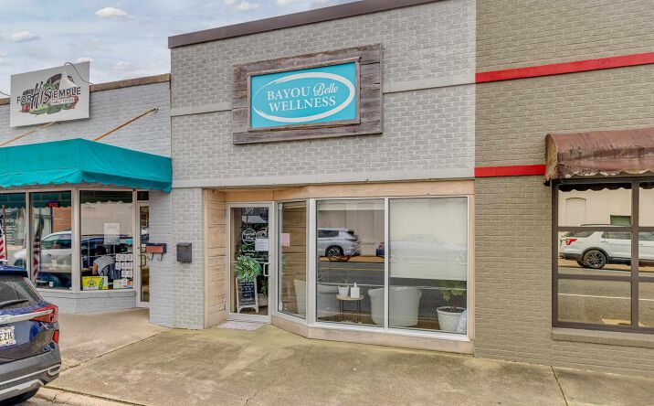 Pictures of Office property located at 317 WOOD STREET, West Monroe, LA 71291 for sales - image #1
