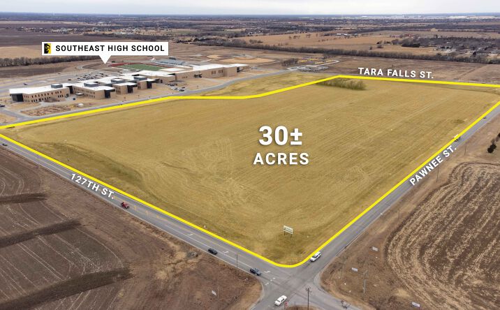 Pictures of Land property located at Pawnee Street and 127th, Wichita, KS 67207 for sales - image #1