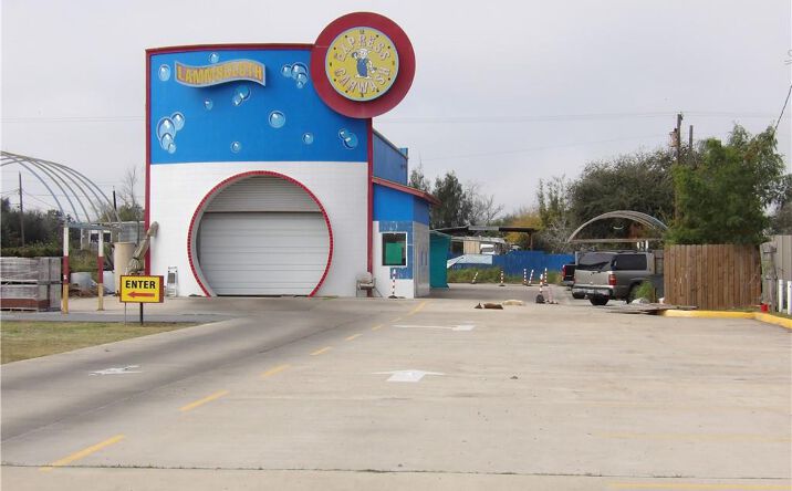 Pictures of Retail property located at 1907 N Texas Boulevard N, Weslaco, TX 78599 for sales - image #1