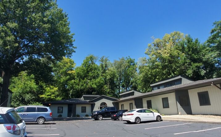 Pictures of Office property located at 5218 S East St, Indianapolis, IN 46227 for sales - image #1