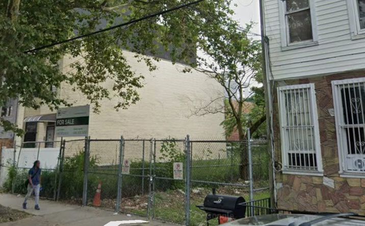 Pictures of Land property located at 392 Shepherd, Brooklyn, NY 11207 for sales - image #1