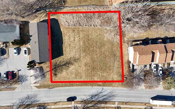 Pictures of Land property located at 701-711 Westwinds Drive, Iowa City, IA 52246 for sales - image #1