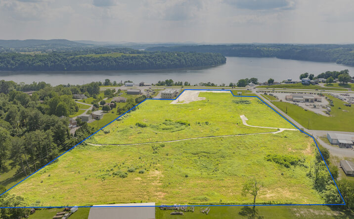 Pictures of Land property located at 5800 S Hwy 27, Somerset, KY 42501 for sales - image #1