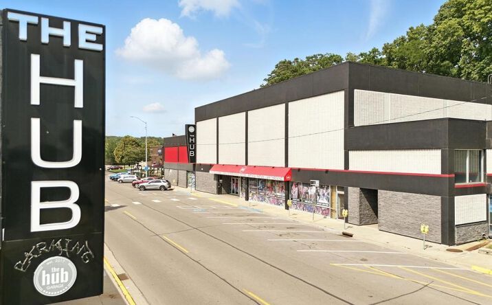 Pictures of Retail, Industrial, Mixed Use property located at 7 S 4th Street, Council Bluffs, IA 51503 for sales - image #1
