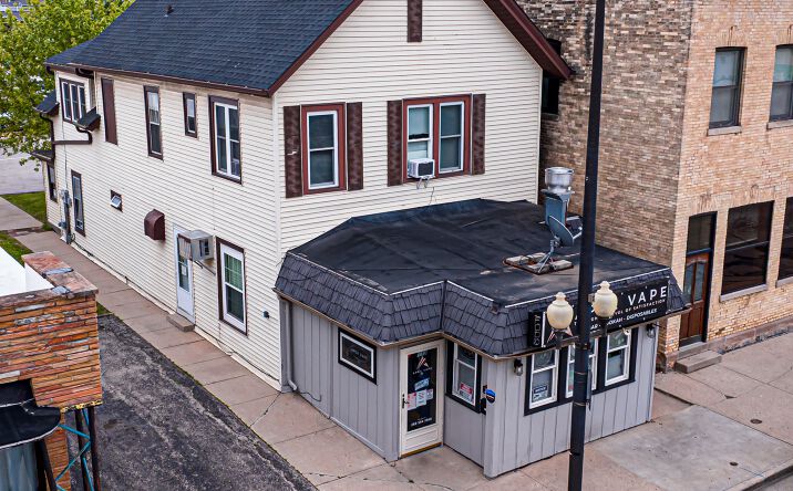 Pictures of Retail, Multifamily property located at 113-115 S Main St, Oconomowoc, WI 53066 for sales - image #1