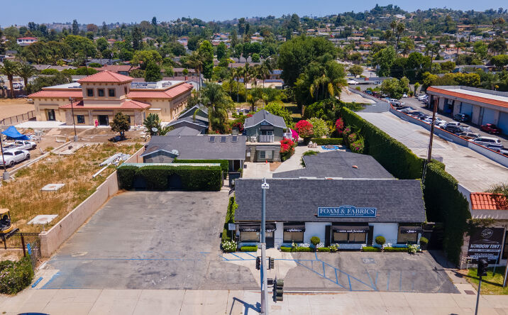 Pictures of Mixed Use, Multifamily, Retail property located at 801 W Whittier Blvd, La Habra, CA 90631 for sales - image #1