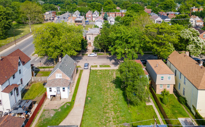Pictures of Land property located at 7112 S University Ave, Chicago, IL 60619 for sales - image #1