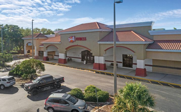 Pictures of Retail property located at 1560 E Silver Star Rd, Ocoee, FL 34761 for sales - image #1
