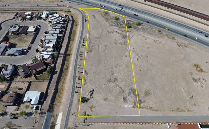 Pictures of Land property located at N Yarbrough Dr, El Paso, TX 79915 for sales - image #1