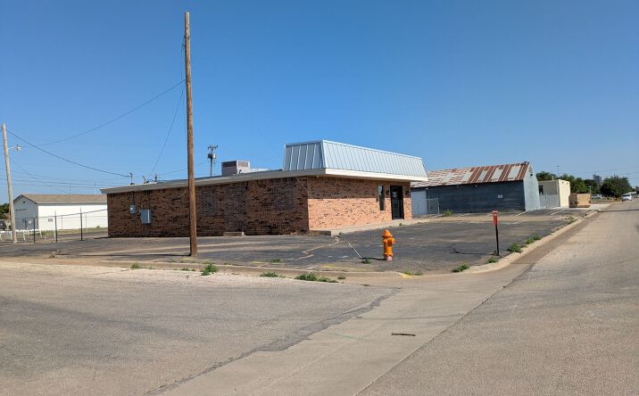 Pictures of Office, Industrial property located at 3008 S Pierce St, Amarillo, TX 79110 for sales - image #1