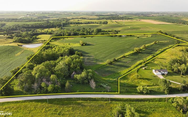 Pictures of Land property located at 1565 330th St., Orient, IA 50858 for sales - image #1