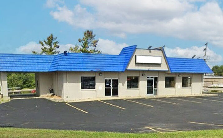Pictures of Retail property located at 5911 N Clinton St, Fort Wayne, IN 46825 for sales - image #1