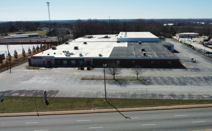 Pictures of Industrial property located at 1721 White Horse Rd, Greenville, SC 29605 for sales - image #1