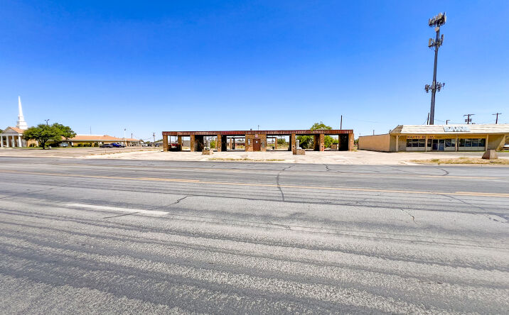 Pictures of Retail property located at 4406 W Illinois Ave, Midland, TX 79703 for sales - image #1